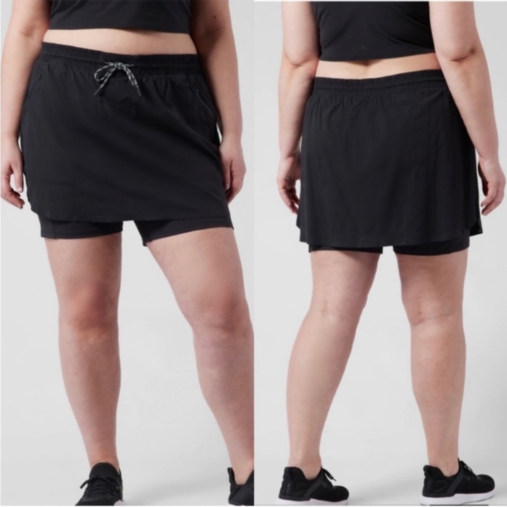 NWT ATHLETA Trekkie Skort Black Shorts Plus Skirt Size 26 NEW